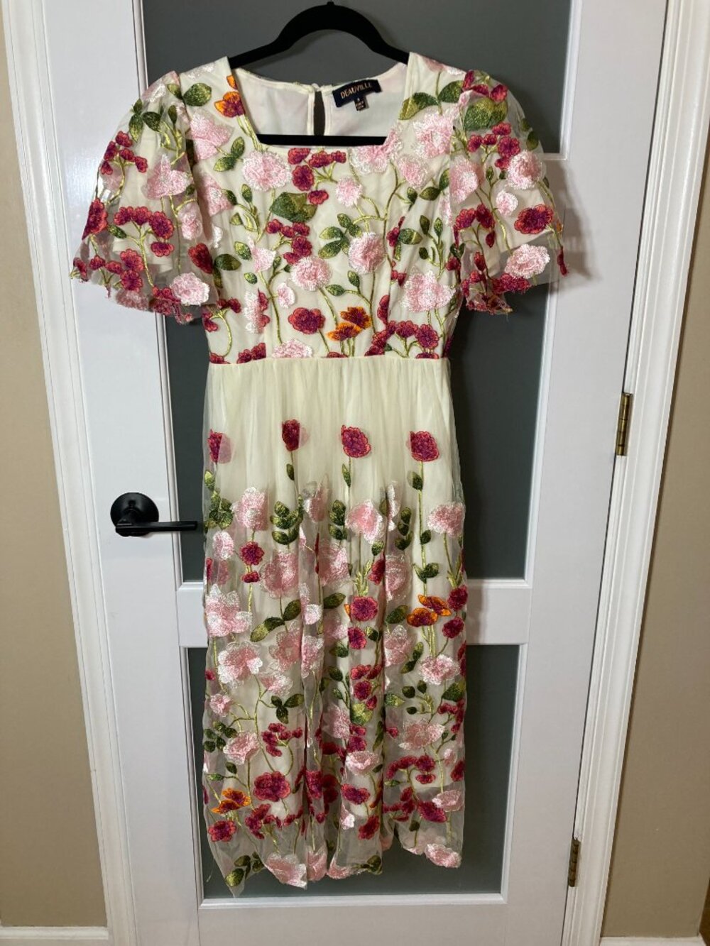 Deauville Ivory Floral Embroidered Midi Dress with 3D Flowers - Size Small - EUC - Picture 3 of 16
